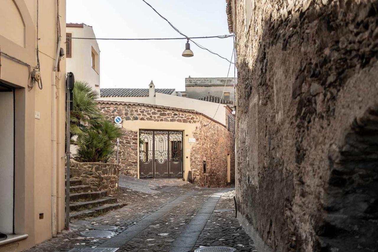 Domo Orise Alloggio In Pieno Centro 오로세 외부 사진